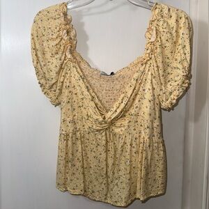 Elegant & Feminine Yellow Floral Top